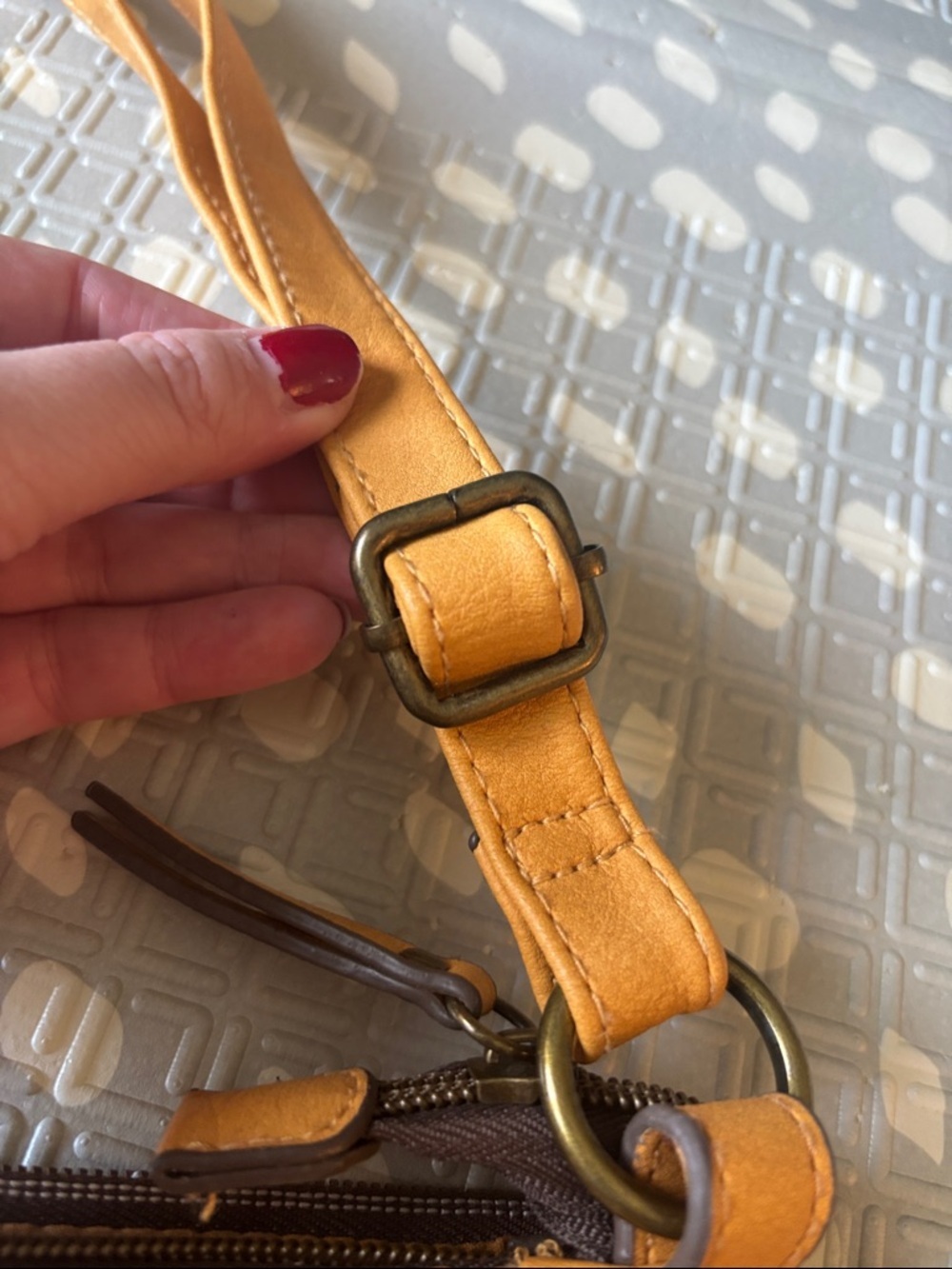 Mustard Yellow Purse - Picture 7 of 12